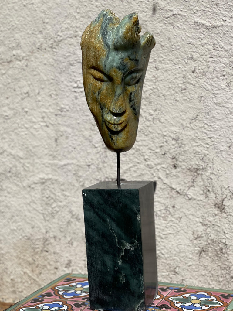 Brazilian soapstone bust, kinda spooky but a great stone for a face
